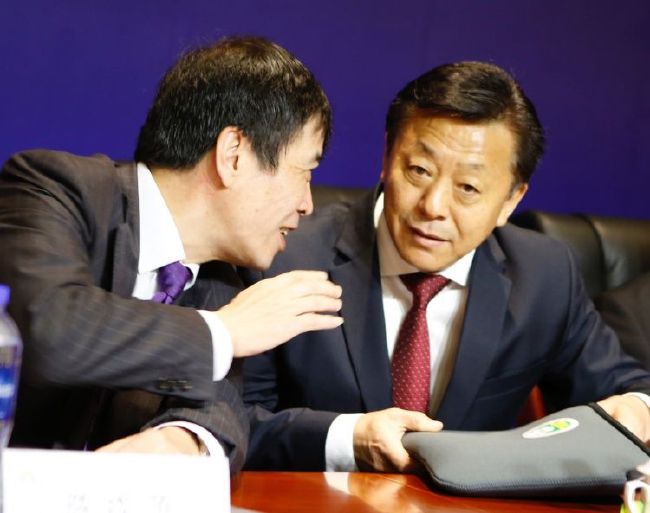 久久久www成人免费无遮挡大片